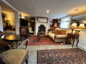 Charming Garden Flat in Vivary Park, Central Taunton